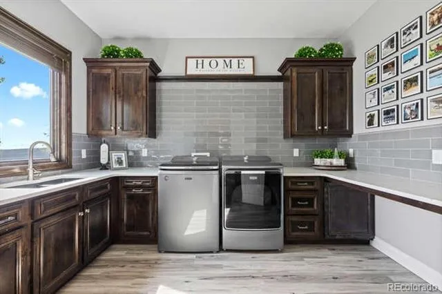 15295 E Cherry Creek Road Larkspur, CO 80118