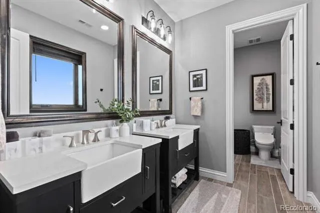 15295 E Cherry Creek Road Larkspur, CO 80118