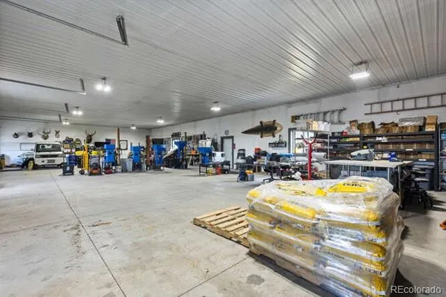 15295 E Cherry Creek Road Larkspur, CO 80118