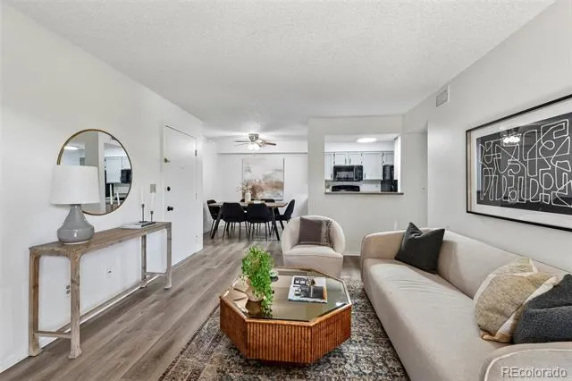 1075 S Elkhart Way #202 Aurora, CO 80012