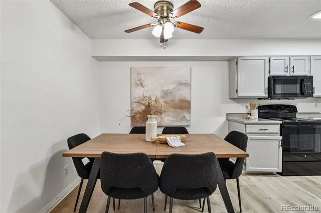 1075 S Elkhart Way #202 Aurora, CO 80012