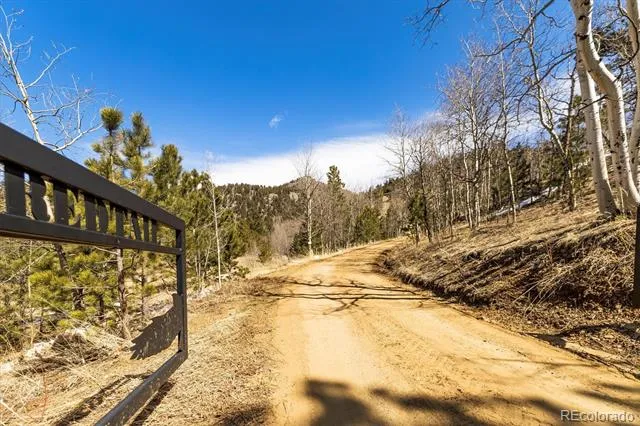 3 Red Tail Ranch Golden, CO 80403