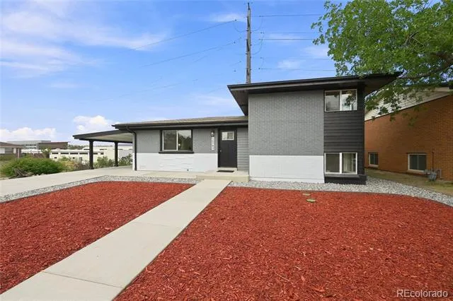 10783 W 9th Place Denver, CO 80215