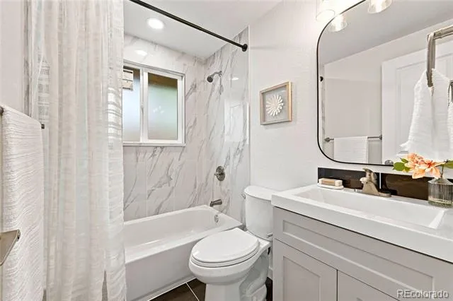10783 W 9th Place Denver, CO 80215