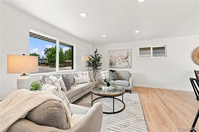 10783 W 9th Place Denver, CO 80215