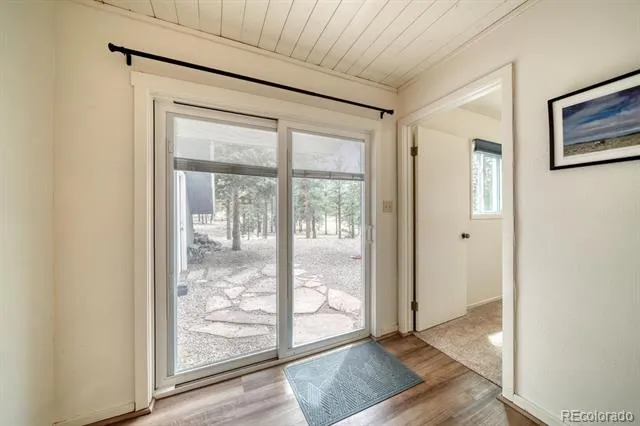 453 Black Fawn Lane Westcliffe, CO 81252