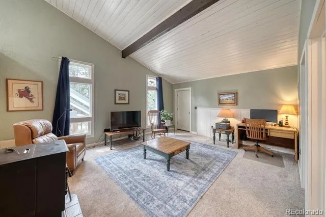 453 Black Fawn Lane Westcliffe, CO 81252