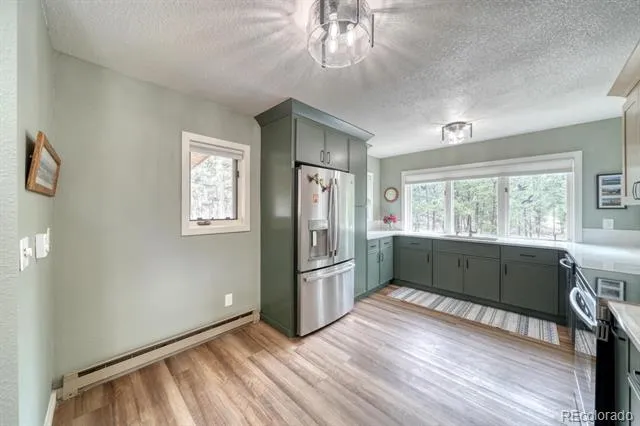 453 Black Fawn Lane Westcliffe, CO 81252