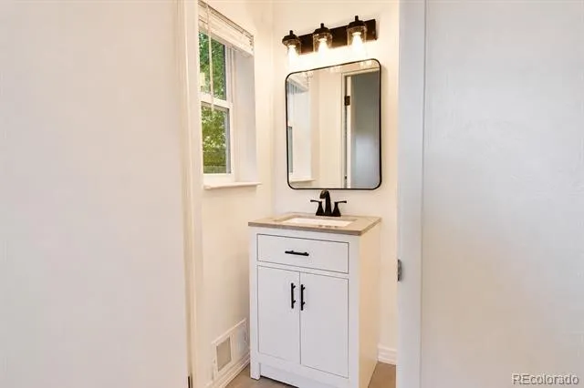 3441 S Patton Way Denver, CO 80236