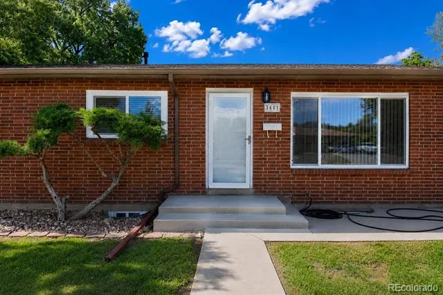 3441 S Patton Way Denver, CO 80236