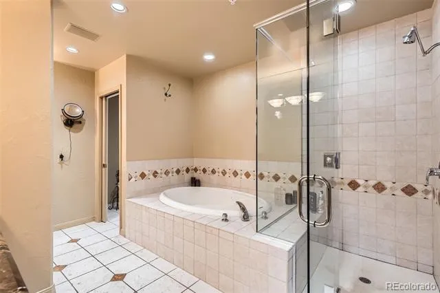 1735 19th Street #5B Denver, CO 80202