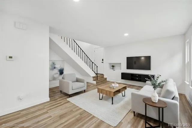 1347 S Crystal Way Aurora, CO 80012