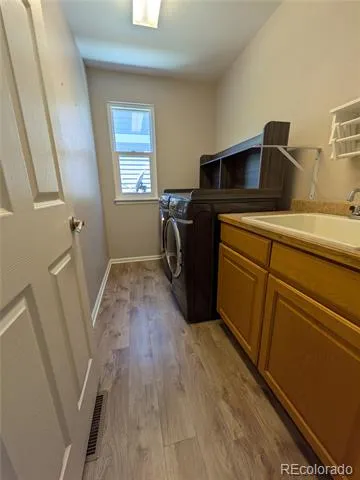 19613 E 39th Avenue Denver, CO 80249