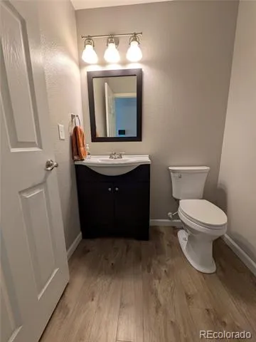 19613 E 39th Avenue Denver, CO 80249