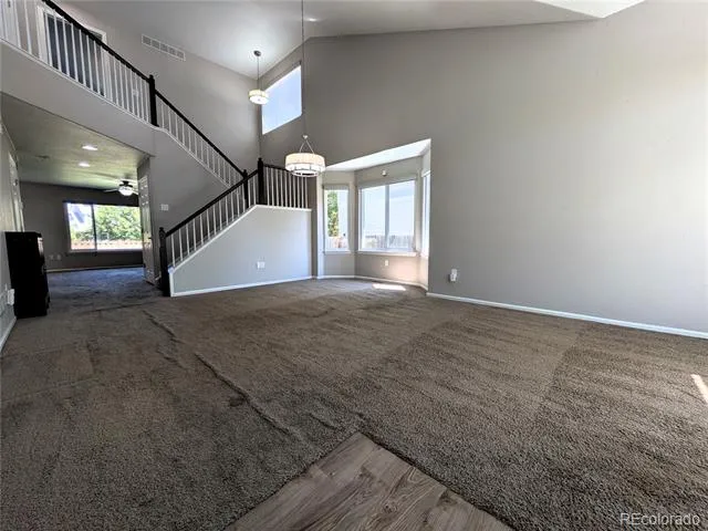 19613 E 39th Avenue Denver, CO 80249
