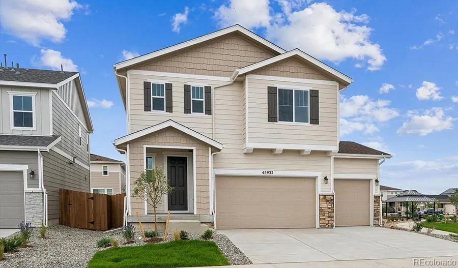45932 Wood Thrush Avenue Bennett, CO 80102