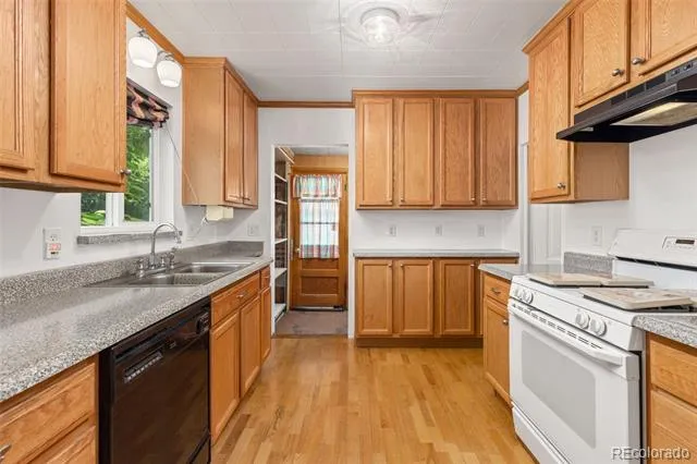 4561 Lowell Boulevard Denver, CO 80211