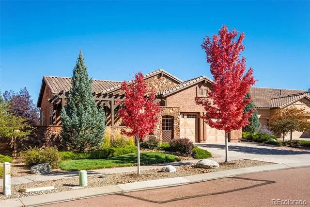 2328 Margaux Valley Way Colorado Springs, CO 80921