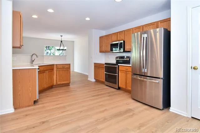 16359 E Phillips Drive Englewood, CO 80112