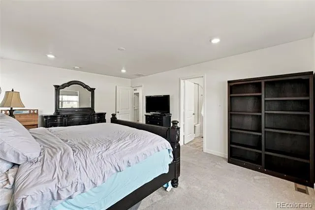 2144 S Fultondale Court Aurora, CO 80018
