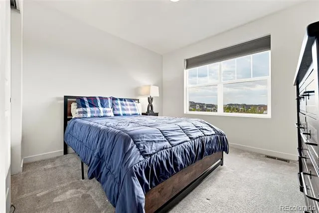 2144 S Fultondale Court Aurora, CO 80018