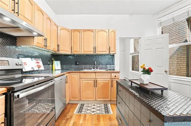 1769 Washington Street Denver, CO 80203