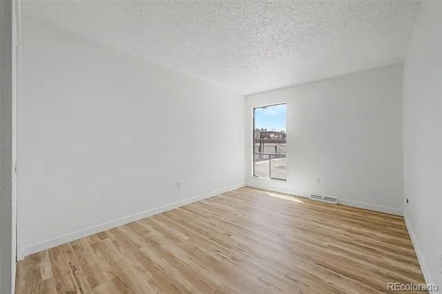 1866 S Hoyt Street Lakewood, CO 80232