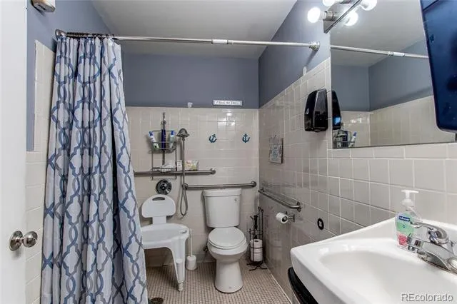 7465 W 69th Place Arvada, CO 80003