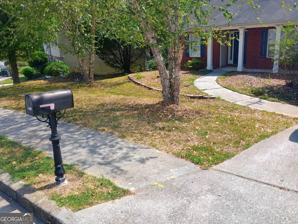 844 Langley View CT Loganville, GA 30052