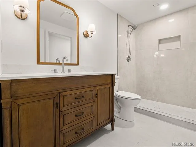 6513 Ceylon Street Denver, CO 80249