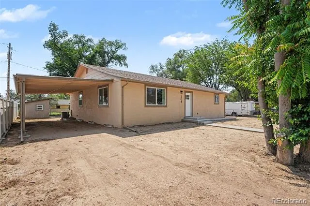 209 James Street Avondale, CO 81022