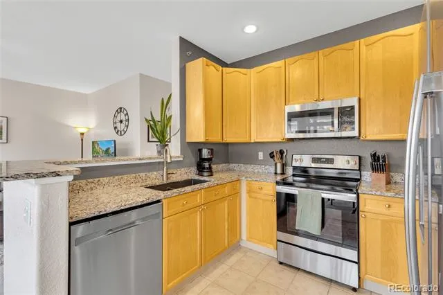 9557 W San Juan Circle #201 Littleton, CO 80128