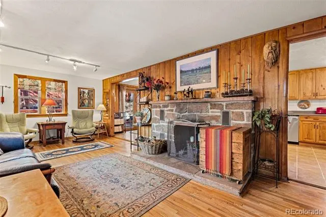 2 King Place Nederland, CO 80466