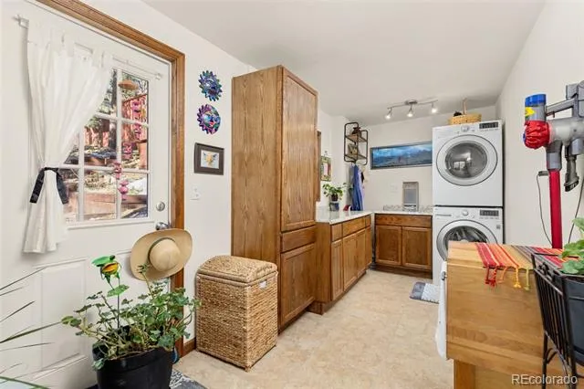 2 King Place Nederland, CO 80466
