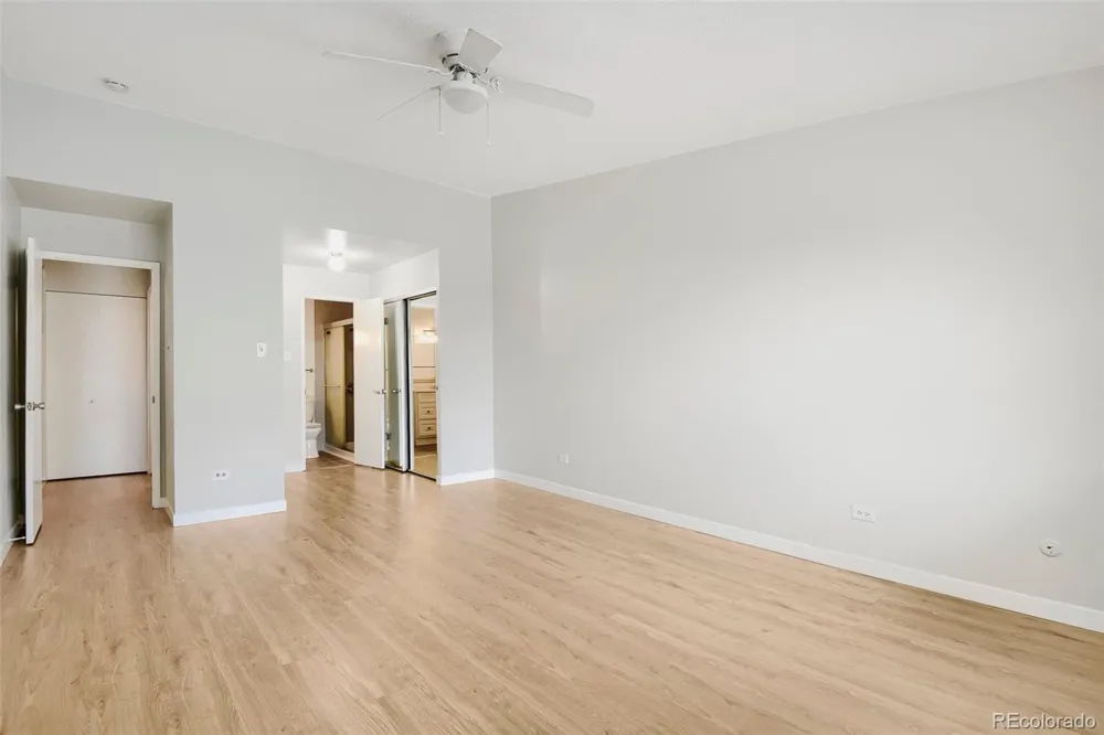 625 S Alton Way #7D Denver, CO 80247