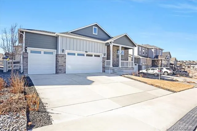4925 Cattle Cross Trail Castle Rock, CO 80104