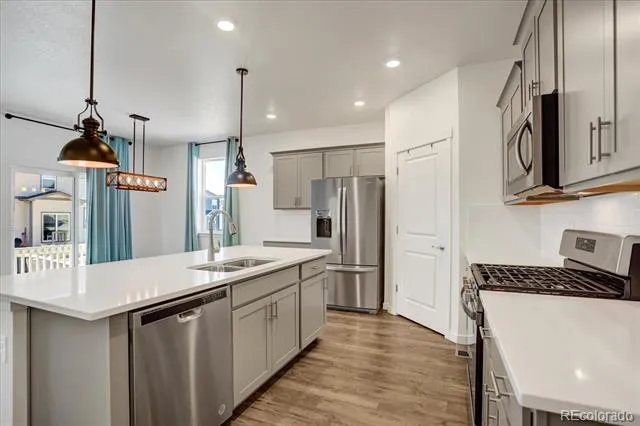 4925 Cattle Cross Trail Castle Rock, CO 80104