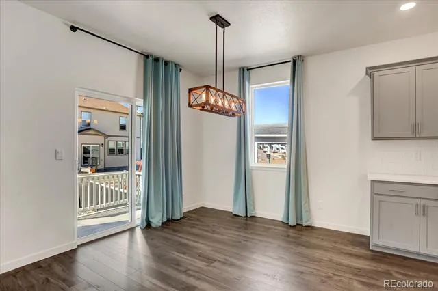 4925 Cattle Cross Trail Castle Rock, CO 80104