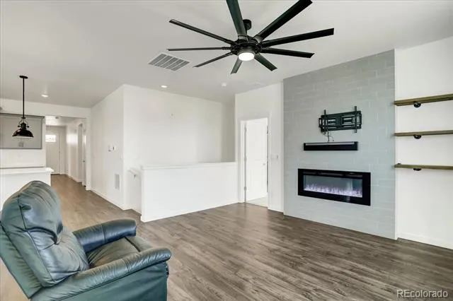4925 Cattle Cross Trail Castle Rock, CO 80104