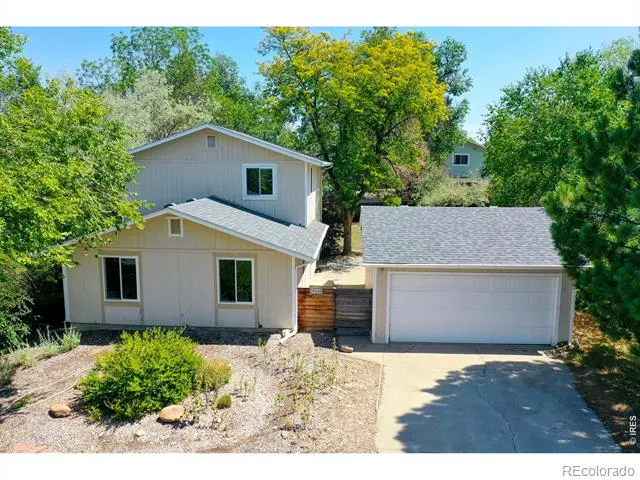 942 Granite Court Longmont, CO 80504