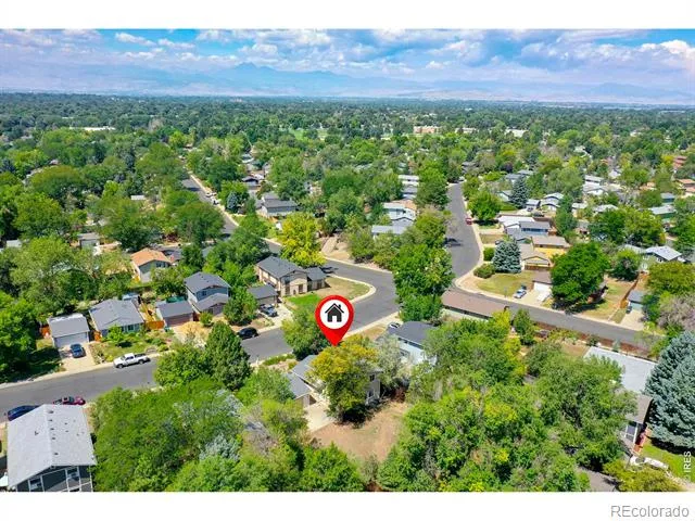 942 Granite Court Longmont, CO 80504