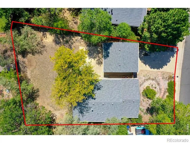 942 Granite Court Longmont, CO 80504