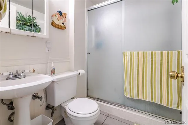 5727 W Asbury Place Lakewood, CO 80227
