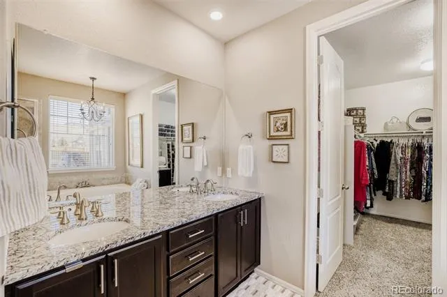 19723 W 58th Place Golden, CO 80403
