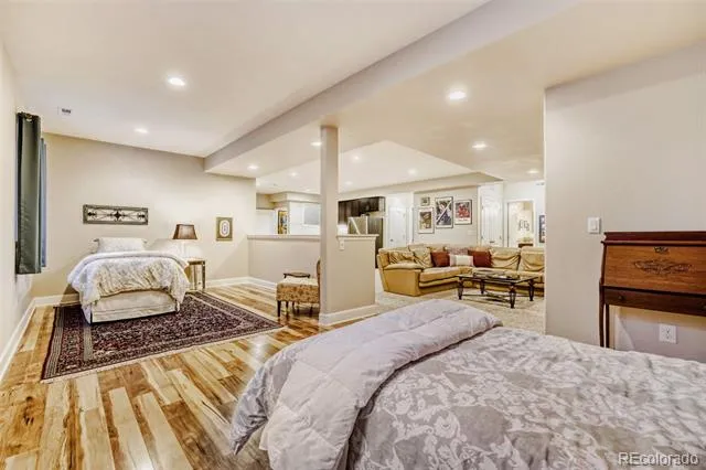19723 W 58th Place Golden, CO 80403