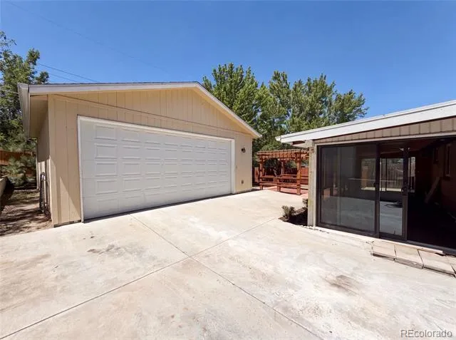5667 Johnson Street Arvada, CO 80002