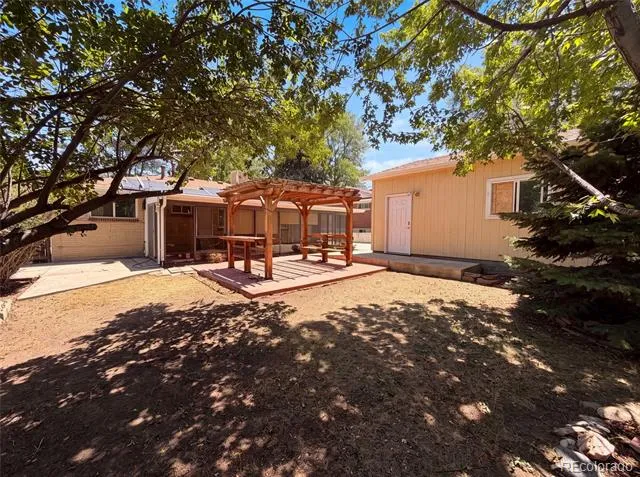 5667 Johnson Street Arvada, CO 80002