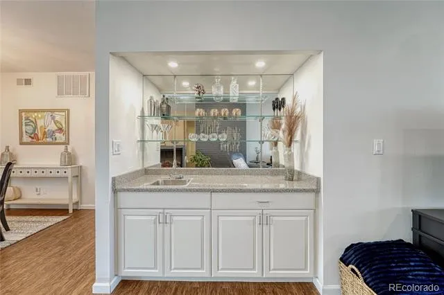 4250 S Olive Street #202 Denver, CO 80237