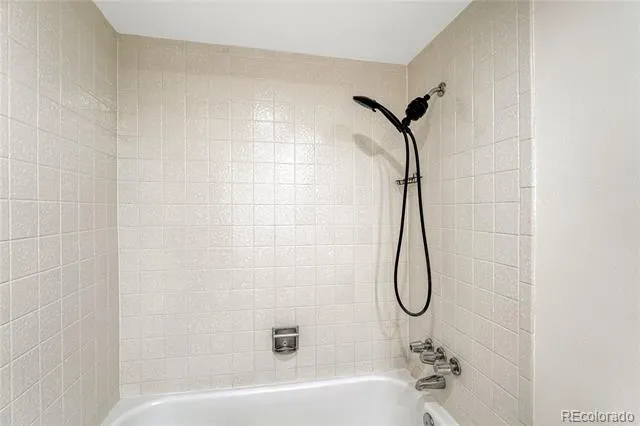 4250 S Olive Street #202 Denver, CO 80237