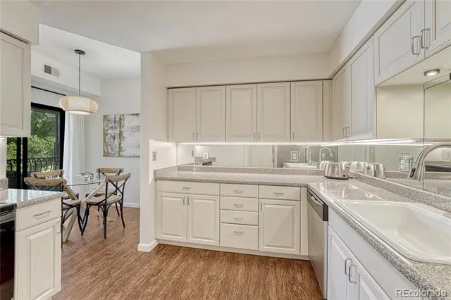4250 S Olive Street #202 Denver, CO 80237